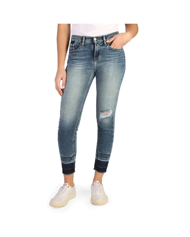 Calvin Klein Women's Mid Rise Skinny Distressed Jegging Jeans