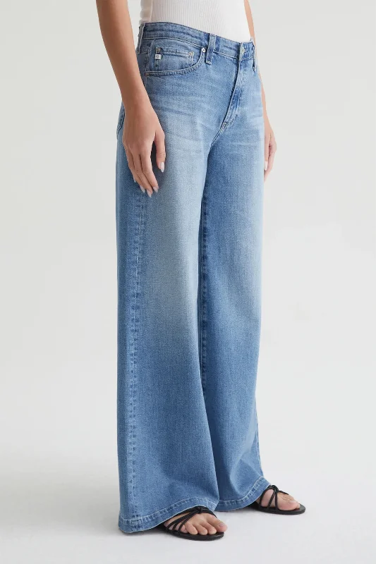 AG Women's Leana Wide Leg Blue Jean