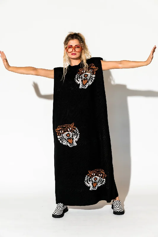 Big Reputation Oversized Knit Maxi Dress in Tigress